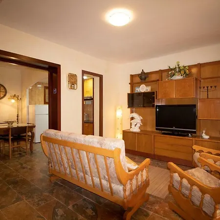 Roser Apartmán Calella